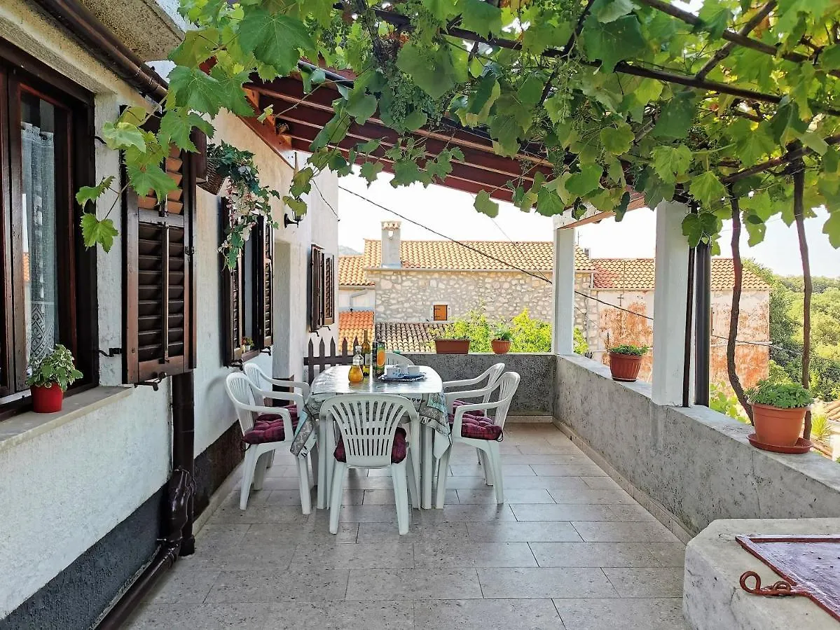 Apartment Dina Cres
