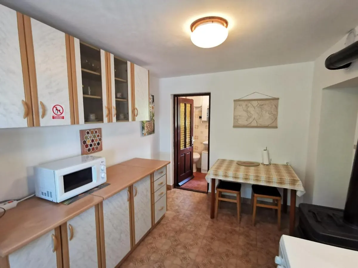 Apartment Dina Cres